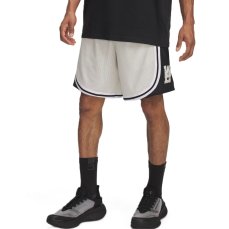 Courtside 9" Shorts | Summit White/Black/Summit White